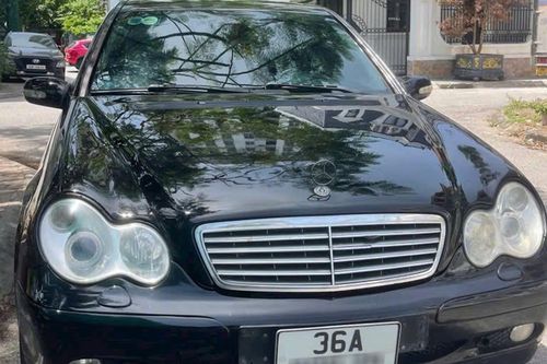 Từng có giá 1,7 tỷ, xe sang Mercedes C180 nay bán giá ngang Honda Air Blade