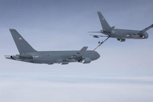Israel chi 500 triệu USD mua thêm hai máy bay tiếp nhiên liệu của Mỹ