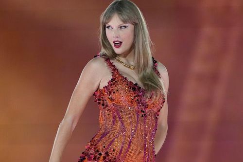 Tin đồn không đúng về Taylor Swift