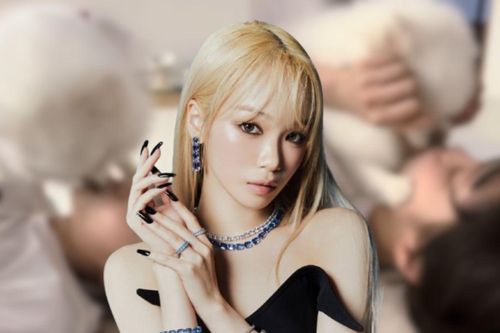 Clip nữ ca sĩ để thú cưng 'hôn môi' bị chỉ trích phản cảm