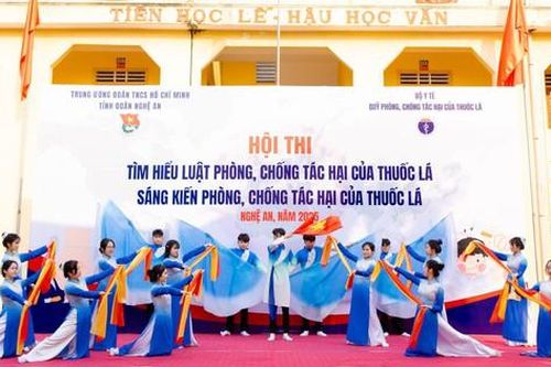 Ngăn chặn thuốc lá điện tử xâm nhập học đường: Vai trò của gia đình và nhà trường rất quan trọng