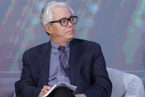 Bước ra thế giới trong kỷ nguyên mới