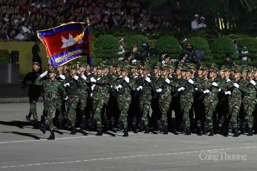 Ngắm các khối quân đội nước ngoài tham gia tổng hợp luyện A80