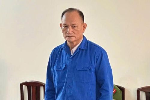 Lãnh 14 năm tù vì lừa đảo, sử dụng con dấu, tài liệu giả