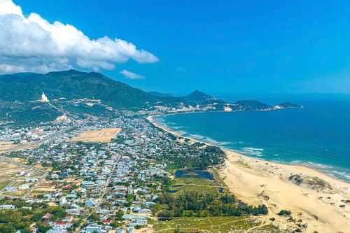 Cát Tiến đột phá hạ tầng - dịch vụ - du lịch
