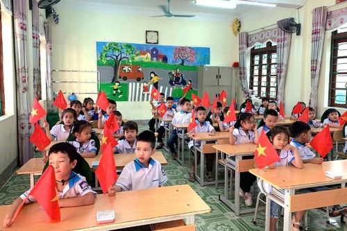 Lai Châu: Học sinh lớp 1, 9, 12 tựu trường vào ngày 22/8/2025