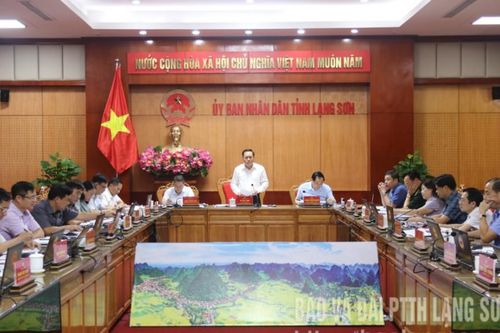 Họp UBND tỉnh thường kỳ tháng 8 (phiên thứ nhất): Thảo luận và quyết định 4 nội dung quan trọng