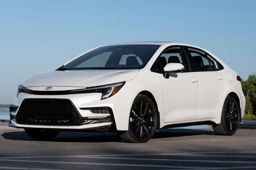 Toyota Corolla 2026 lên đời với màn hình khủng, bổ sung ADAS