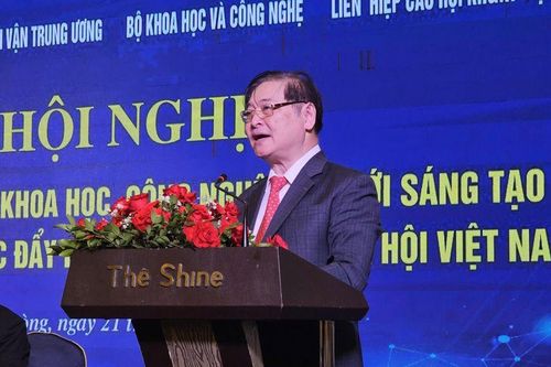 Đột phá khoa học công nghệ và chuyển đổi số thúc đẩy phát triển kinh tế xã hội