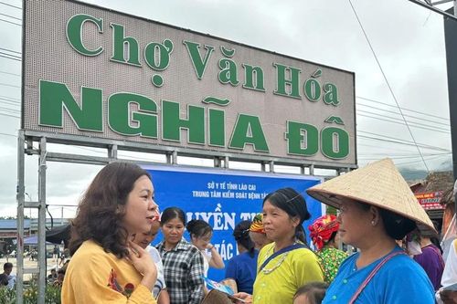 Lào Cai: Tăng cường tuyên truyền phòng, chống tác hại thuốc lá tại các phiên chợ vùng cao