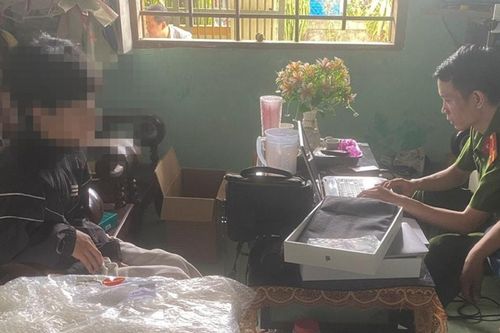 Quảng Trị: Làm giả hơn 300 hóa đơn để chiếm đoạt tài sản qua mua hàng online