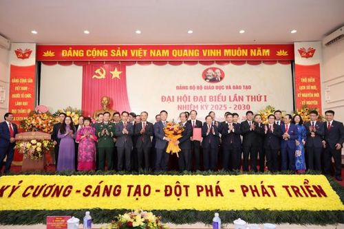Nhiều giải pháp đột phá phát triển giáo dục và đào tạo nhiệm kỳ 2025 - 2030