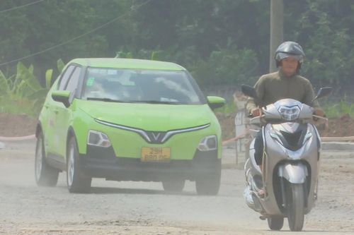 Nhà thầu cần đẩy nhanh tiến độ hoàn thành đường 413
