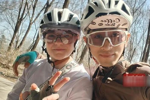 Chàng shipper cưới được cô giáo người Mỹ xinh đẹp chỉ nhờ một... bát mì, chuyện tình giản dị khiến cộng đồng mạng ngưỡng mộ