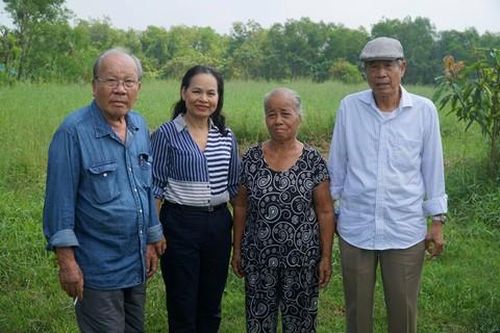 Người tìm về cánh đồng năn lác