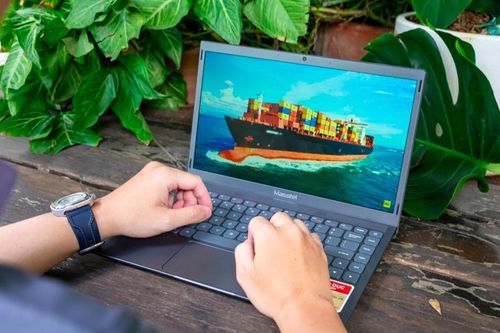 Laptop giá rẻ: Sự chọn lựa tối ưu cho học sinh, sinh viên