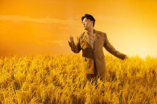 Trung Quân khắc họa dáng hình quê hương trong MV 'Hạt ngọc trắng'