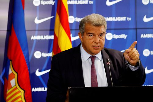 UEFA đồng ý yêu cầu đặc biệt của Barca tại Champions League