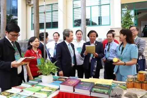 Hội thảo quốc tế Sinh học - Nông nghiệp lần thứ 2: Phát triển bền vững trong bối cảnh chuyển đổi số