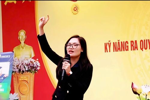 Tân sinh viên đi làm thêm: Khi nào là 'thời điểm vàng'?