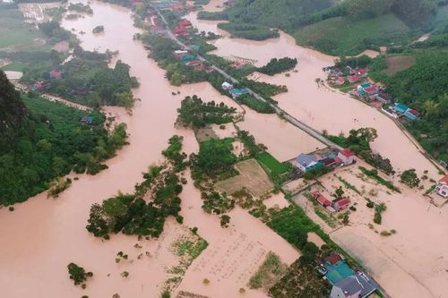 Miền Bắc: Tạnh mưa, nhiều nơi vẫn lụt