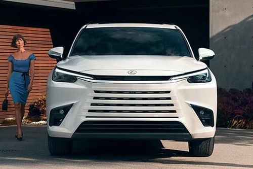 Lexus âm thầm tăng giá bán xe SUV gia đình ăn khách TX