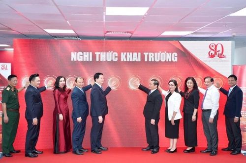 Khai trương Trung tâm Báo chí phục vụ Triển lãm thành tựu đất nước