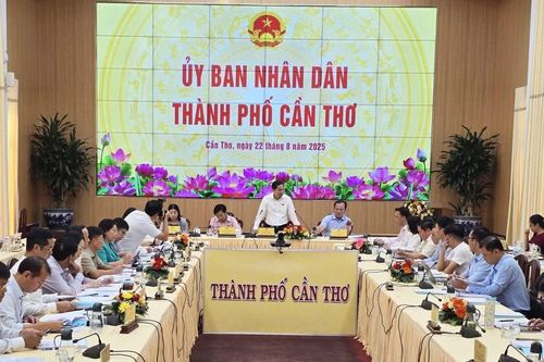 Cần Thơ cần tháo gỡ các điểm nghẽn để bứt phá tăng trưởng