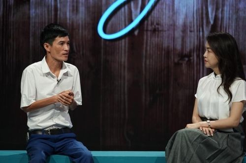 Chàng dược sĩ khuyết tật và nhóm thiện nguyện gieo mầm yêu thương nơi miền quê