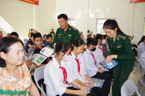 'Lá chắn' vững chắc trên tuyến đầu phòng, chống tội phạm