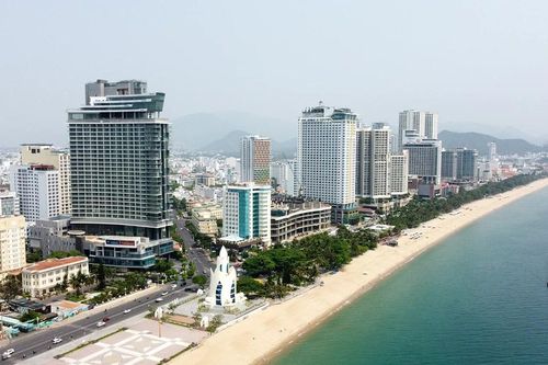 Thống nhất cho cán bộ nghỉ việc theo nguyện vọng