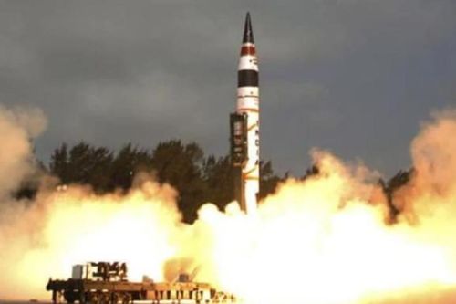 Bí mật công nghệ tên lửa Agni-5 tầm bắn hơn 5.000km, thay đổi cán cân chiến lược châu Á