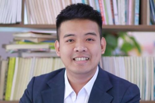 Mô hình luyện thi Aptis 'thực chiến' ở Hùng Gia Edu