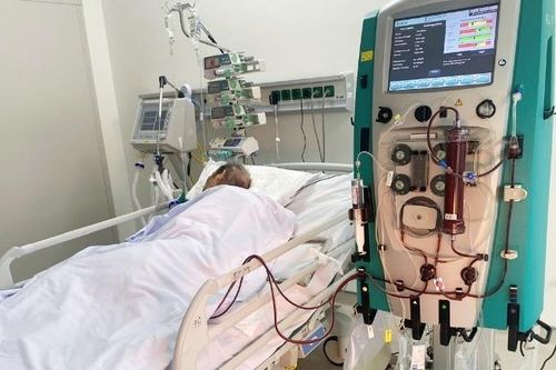 Sự nhạy cảm của bác sĩ cứu người đàn ông suy đa tạng nguy kịch