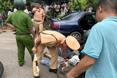 Khống chế nhóm trộm ôtô liều lĩnh sau 30km truy đuổi ở Lâm Đồng
