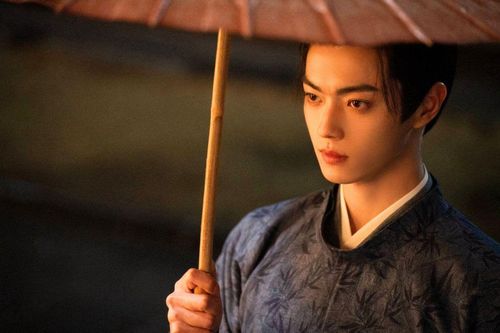 Drama tình ái chấn động Cbiz: Hứa Khải bị bạn gái cũ tố ngoại tình