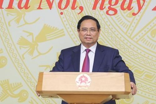 Thủ tướng: Cần tập trung ưu tiên mọi nguồn lực cho giáo dục và đào tạo