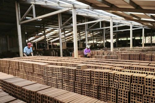 Xã Bình Hiệp huy động các nguồn lực để phát triển kinh tế - xã hội
