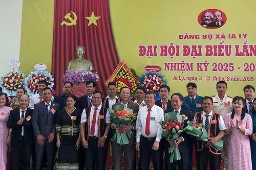 Đảng bộ xã Ia Băng và Ia Krái tổ chức thành công đại hội đại biểu lần thứ I