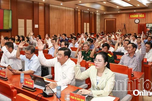 Đồng lòng hiện thực hóa mục tiêu nâng tầm phát triển, xây dựng Khánh Hòa trở thành thành phố trực thuộc Trung ương - Kỳ 2: Tăng tốc, bứt phá, nâng tầm phát triển