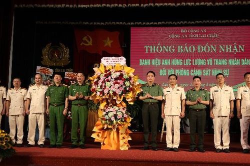 Phòng Cảnh sát Hình sự (Công an tỉnh) đón nhận danh hiệu Anh hùng Lực lượng vũ trang nhân dân