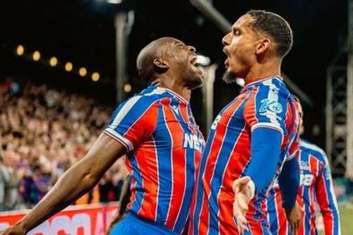 Crystal Palace giành chiến thắng lịch sử ở cúp châu Âu dù không Eze