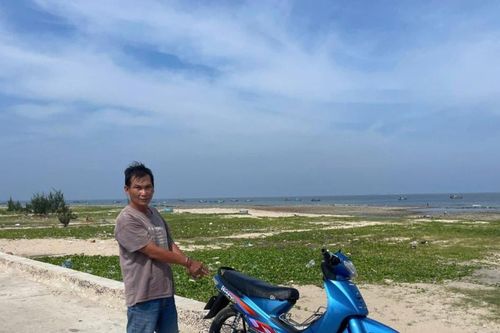 Trộm xe máy rồi đòi chủ xe trả tiền chuộc