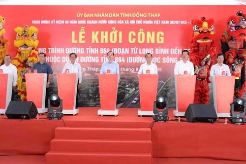 Đồng Tháp khởi công tuyến đường ven sông Tiền kết nối vùng biển Gò Công