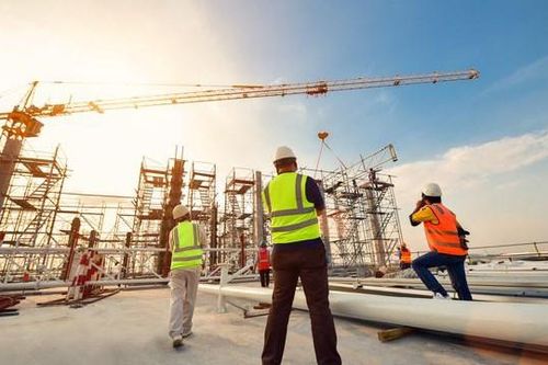 Ngành xây dựng Q2/2025: Doanh thu nghìn tỷ, lợi nhuận 'trên giấy' và gánh nặng công nợ
