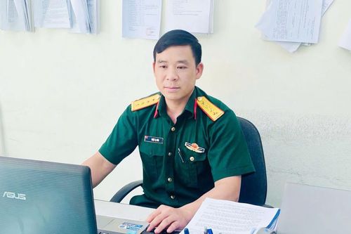 Người lính 'Cụ Hồ' làm dân vận khéo