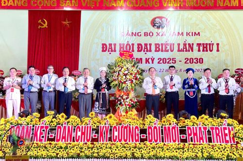 Đồng chí Quản Minh Cường, Bí thư Tỉnh ủy dự và chỉ đạo Đại hội đại biểu Đảng bộ xã Tam Kim lần thứ I, nhiệm kỳ 2025 - 2030