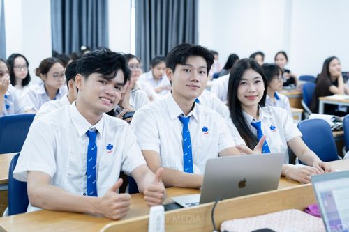 Điểm chuẩn trường Đại học Công Thương TP.HCM cao nhất 24,5