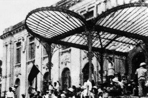 Cách mạng Tháng Tám năm 1945 với bài học xây dựng hệ thể chế trong kỷ nguyên mơíBài cuối: Khẳng định cơ đồ, vị thế, uy tín của đất nước