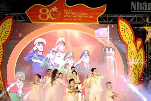 Công an Lạng Sơn 80 năm mùa hoa chiến công